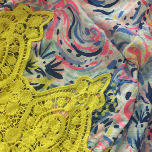 Lilly Pulitzer lace trim cotton off shoulder top S - Picture 3 of 10